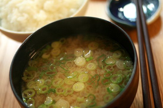 receta sopa de miso misoshiru